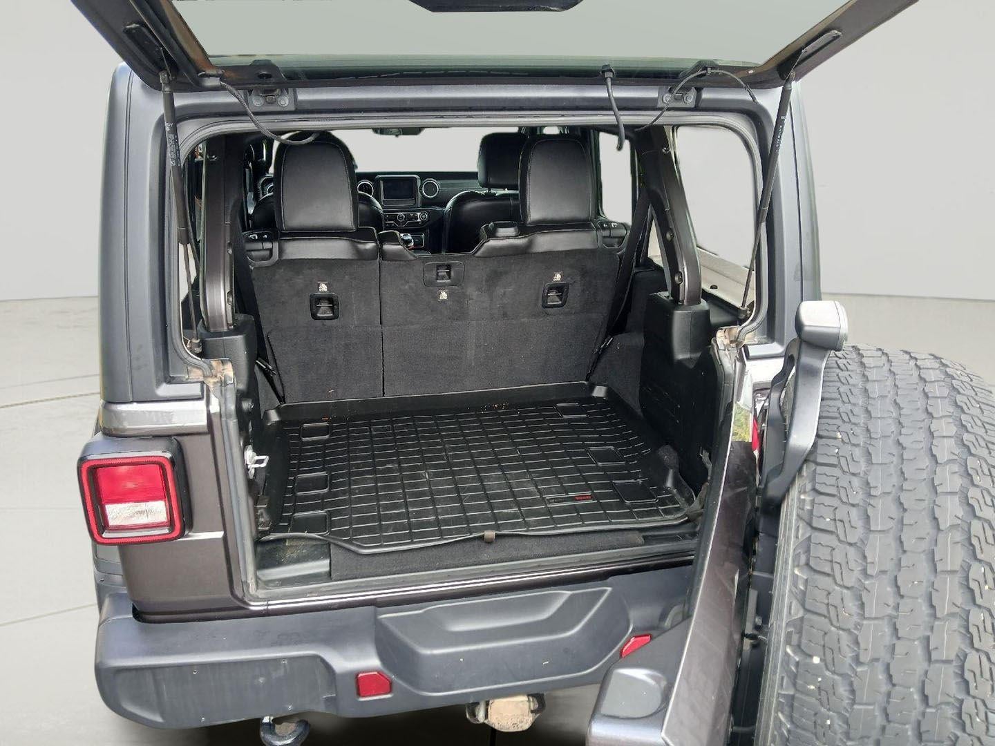 2018 Jeep Wrangler Sahara