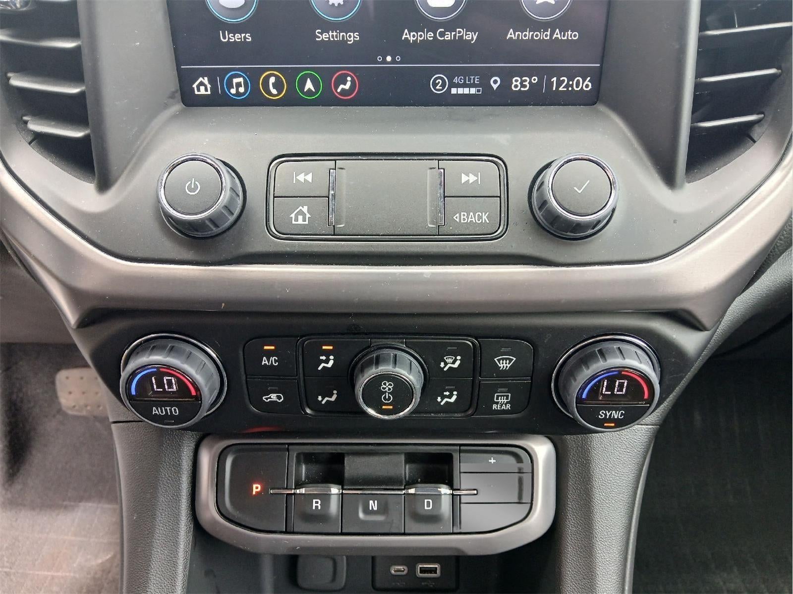 2023 GMC Acadia AT4