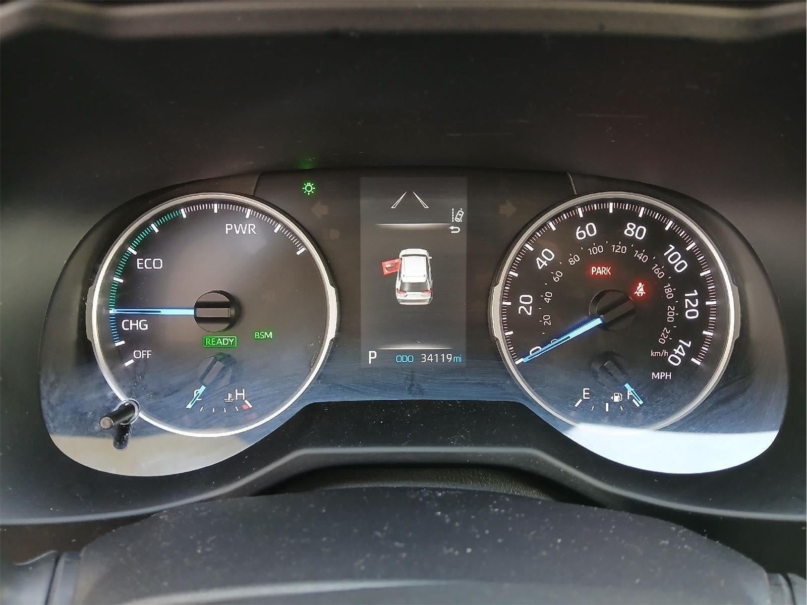 2021 Toyota RAV4 Hybrid XLE