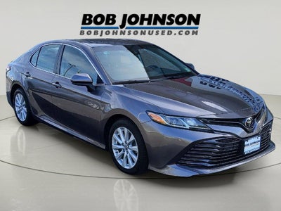 2018 Toyota Camry LE