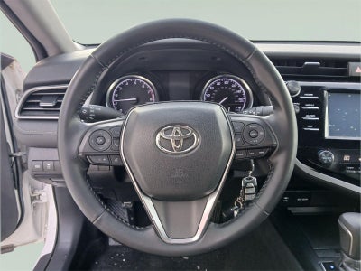 2019 Toyota CAMRY SE