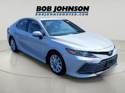 2023 Toyota CAMRY LE