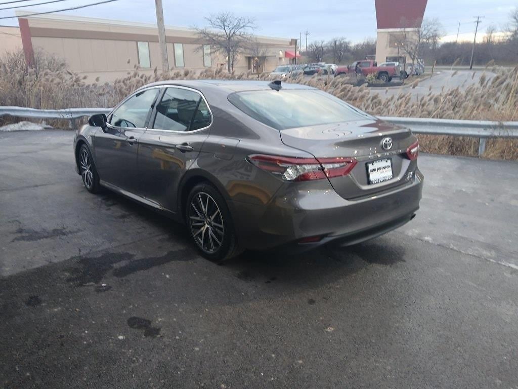 2023 Toyota CAMRY XLE