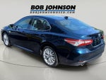 2020 Toyota Camry Hybrid XLE
