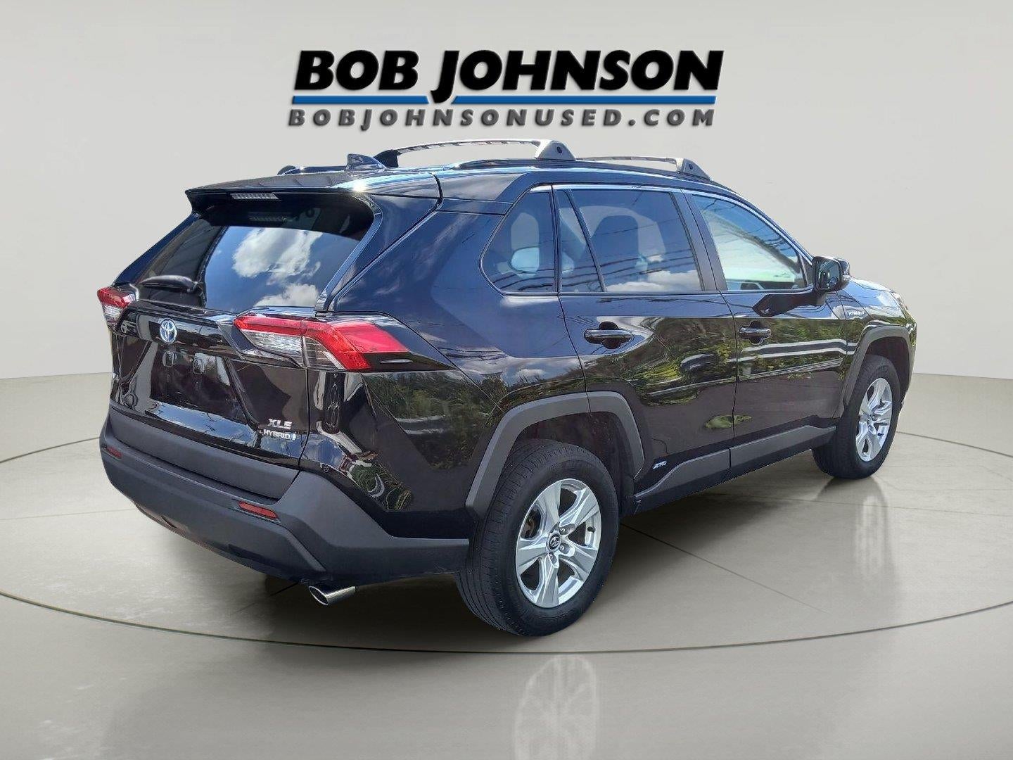 2020 Toyota RAV4 Hybrid XLE