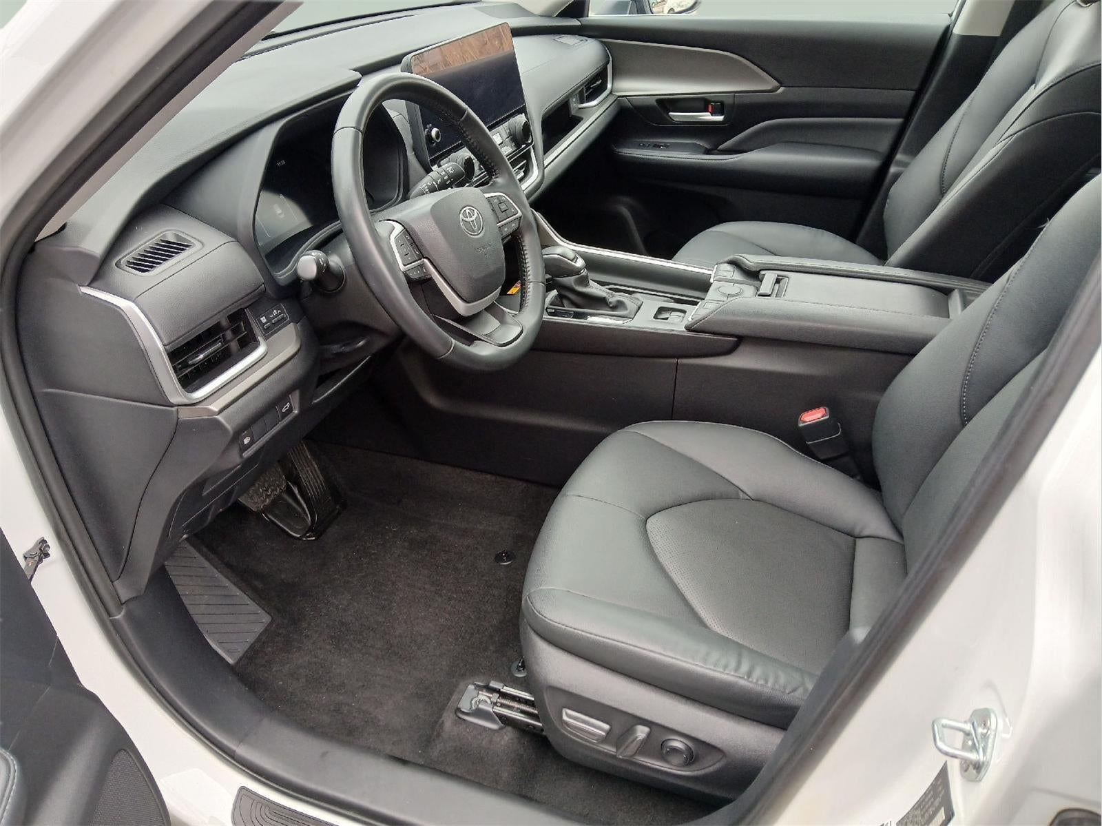 2024 Toyota GRAND HIGHLANDER HV XLE **SMART BUY $700/Monthly**