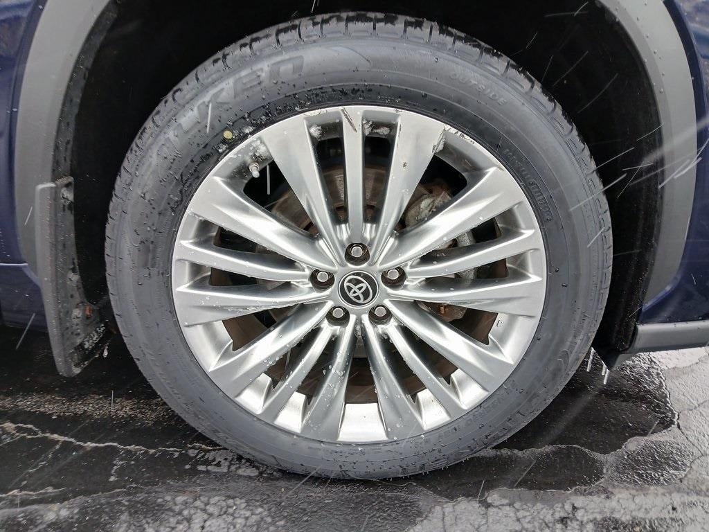 2023 Toyota HIGHLANDER HYBRD Platinum