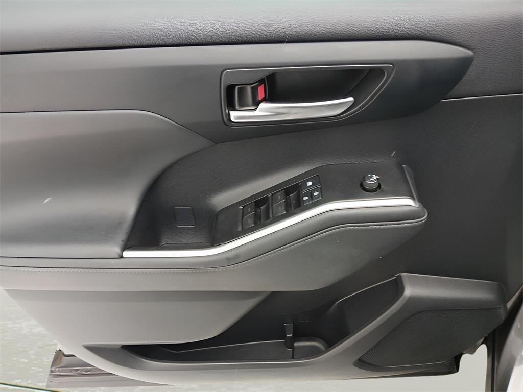 2021 Toyota HIGHLANDER HYBRD XLE