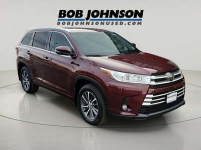 2017 Toyota HIGHLANDER XLE
