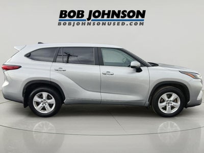 2023 Toyota Highlander LE