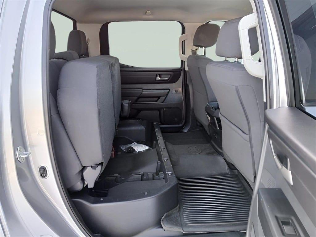 2024 Toyota TUNDRA 4X4 SR5