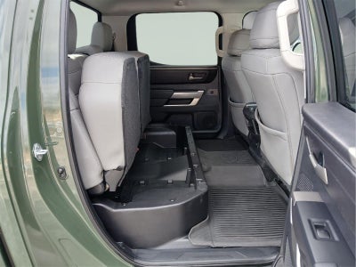 2022 Toyota TUNDRA 4X4 SR5