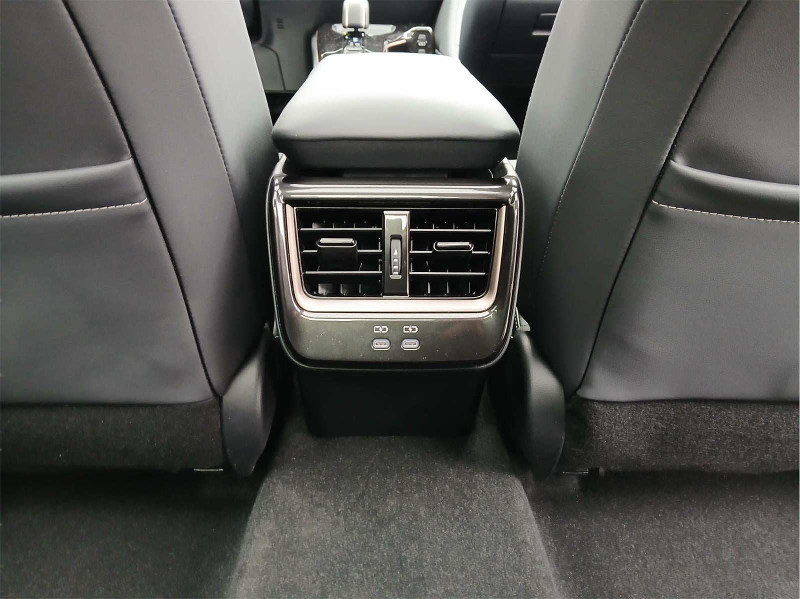 2025 Toyota CROWN PLATINUM AWD **FLEX BUY $595/Monthly**