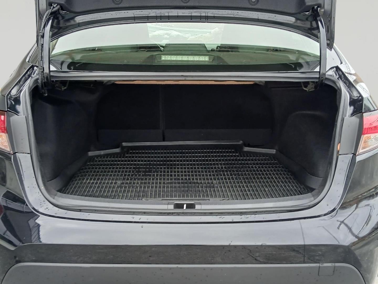 2024 Toyota COROLLA HYBRID Hybrid LE **SMART BUY $345/Monthly**