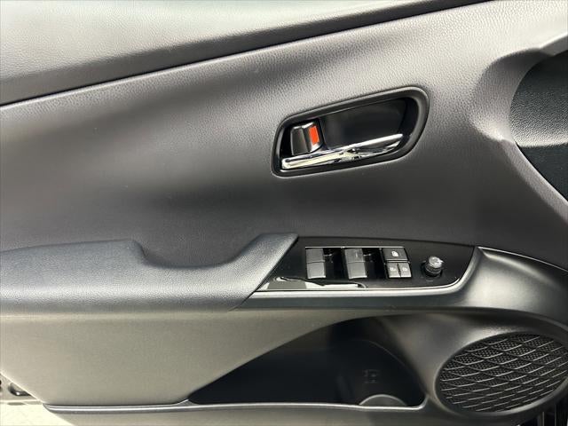 2021 Toyota PRIUS PRIME LE