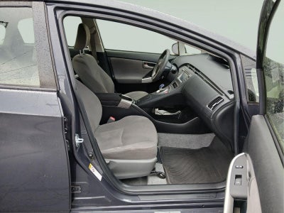 2015 Toyota PRIUS Three