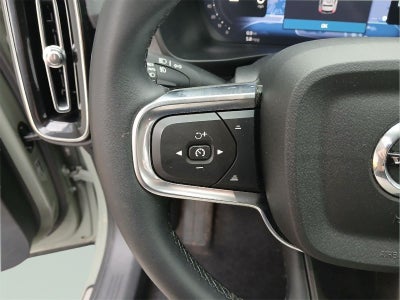 2025 Volvo XC40 Ultra Dark Theme