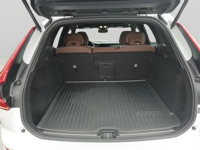 2025 Volvo XC60 Plus