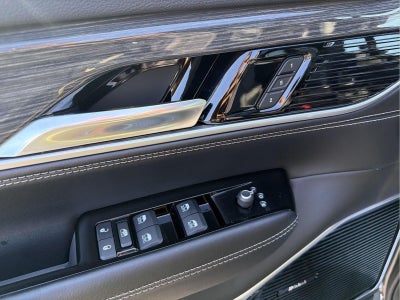 2022 Jeep Wagoneer Series III 4x4