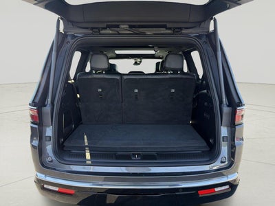 2022 Jeep Wagoneer Series III 4x4