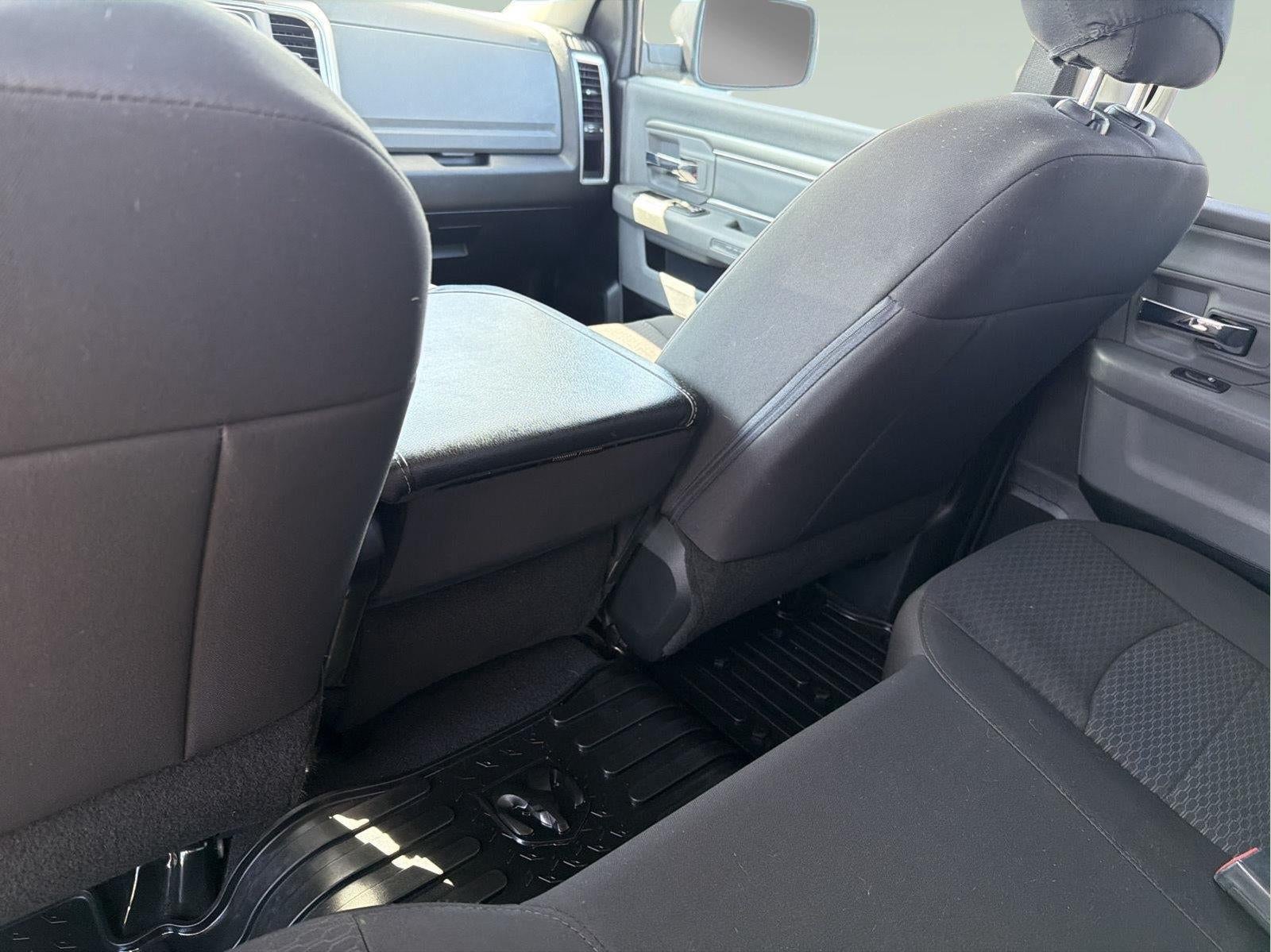 2020 RAM 1500 Classic Warlock Quad Cab 4x4 6'4" Box
