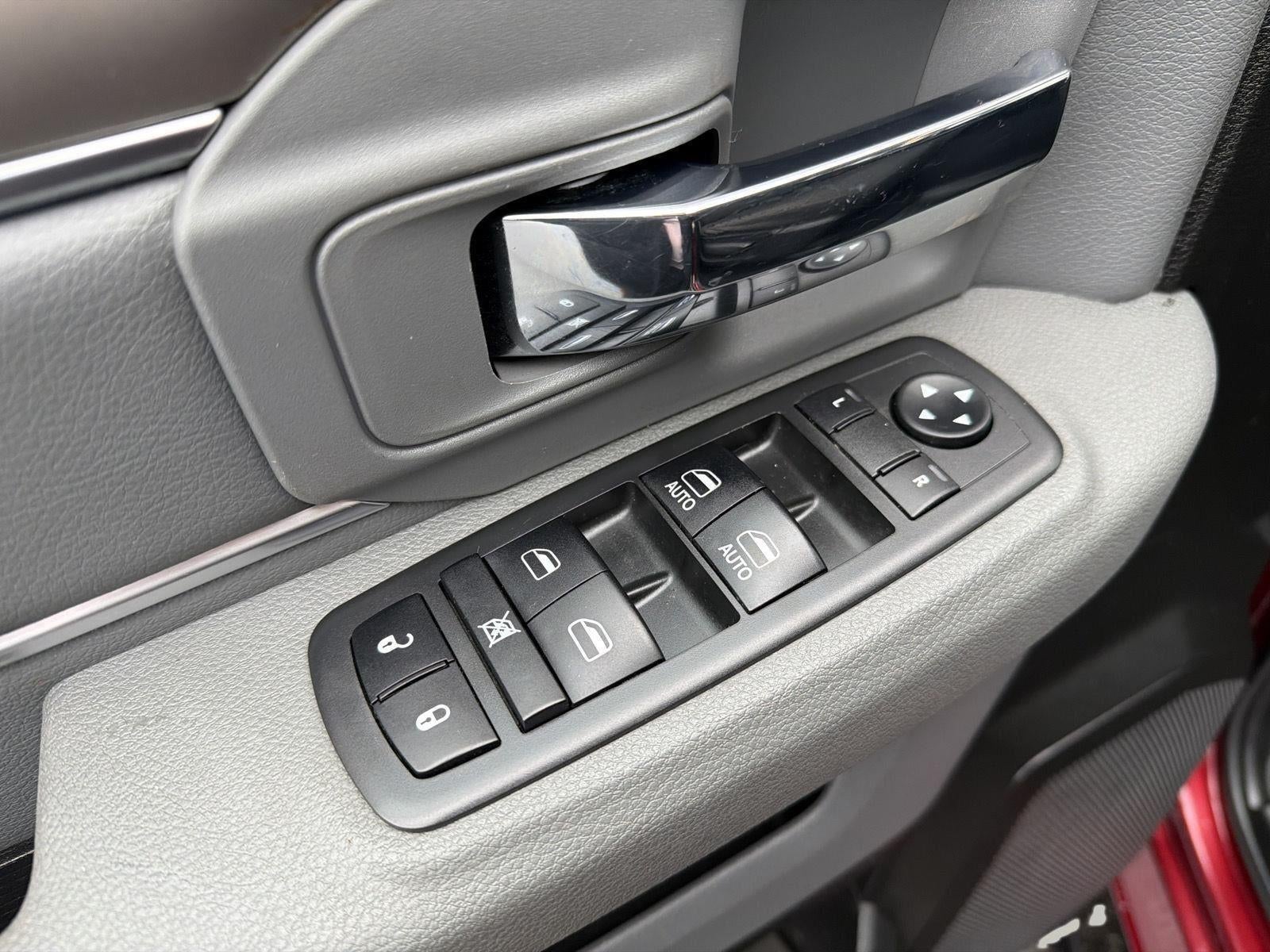 2019 RAM 1500 Classic Warlock Quad Cab 4x4 6'4" Box