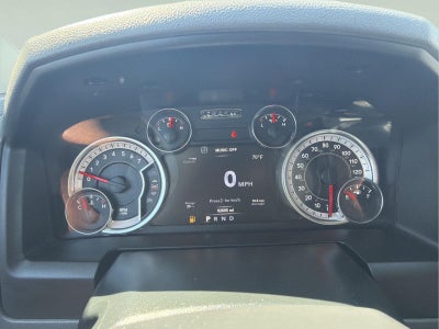 2018 RAM 1500 Big Horn Crew Cab 4x4 5'7" Box