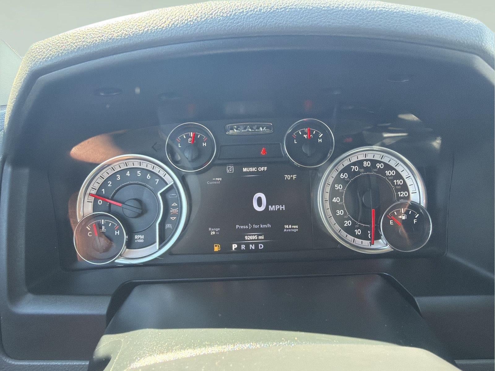 2018 RAM 1500 Big Horn Crew Cab 4x4 5'7" Box