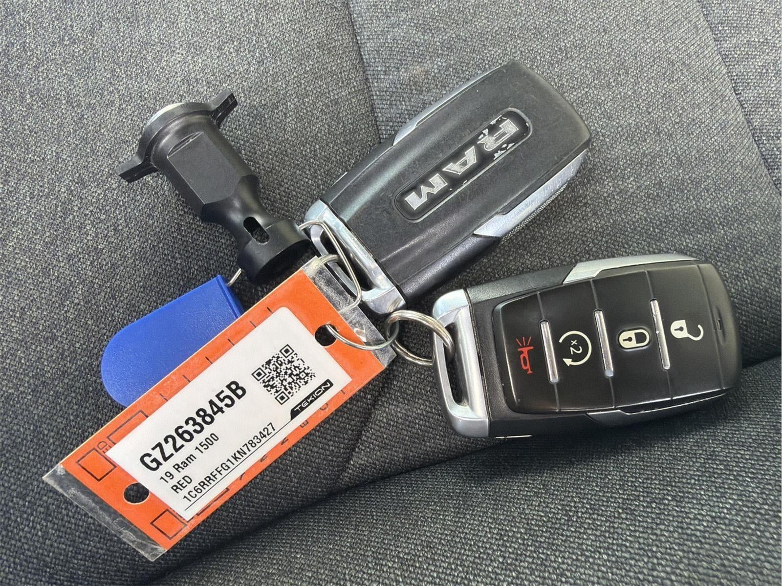 2019 RAM 1500 Big Horn/Lone Star Crew Cab 4x4 5'7" Box