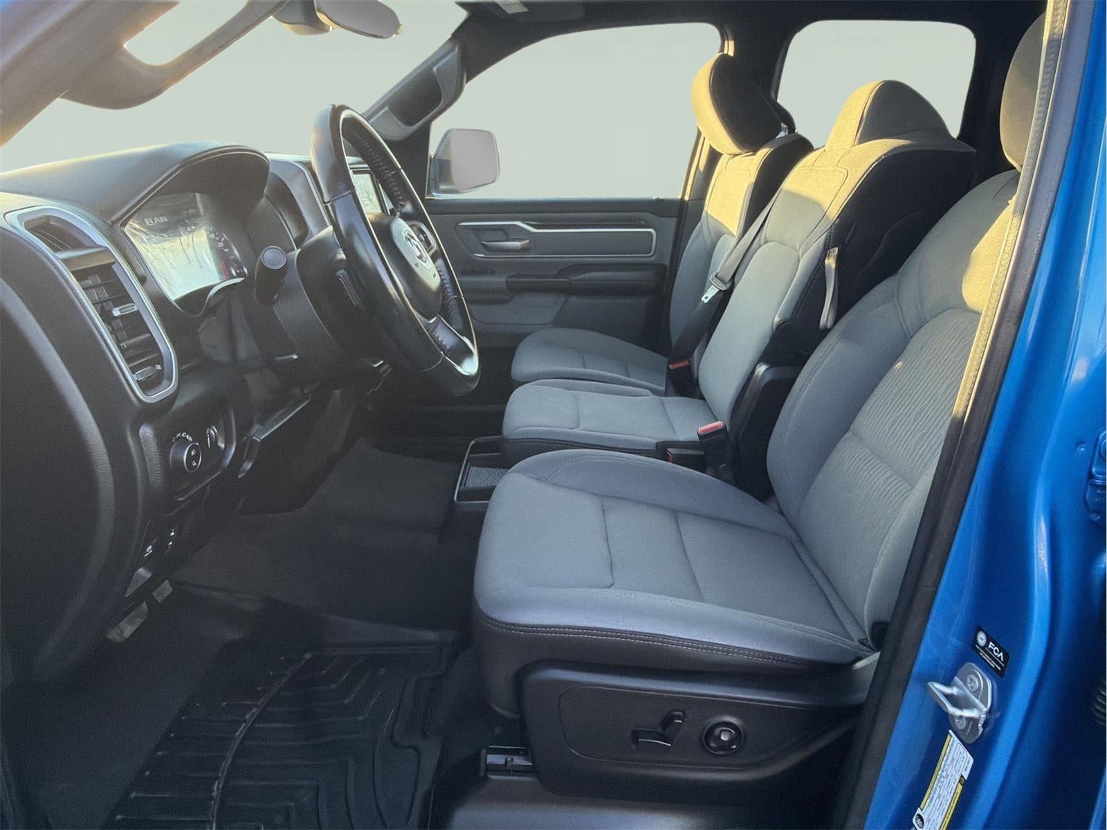 2021 RAM 1500 Big Horn Quad Cab 4x4 6'4" Box