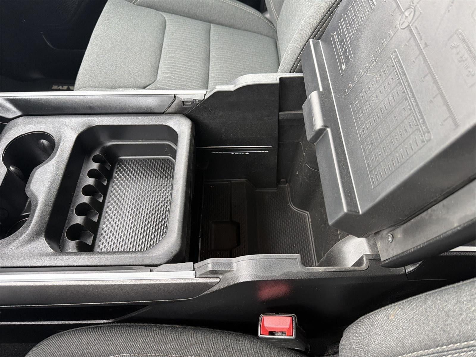 2021 RAM 1500 Big Horn Quad Cab 4x4 6'4" Box