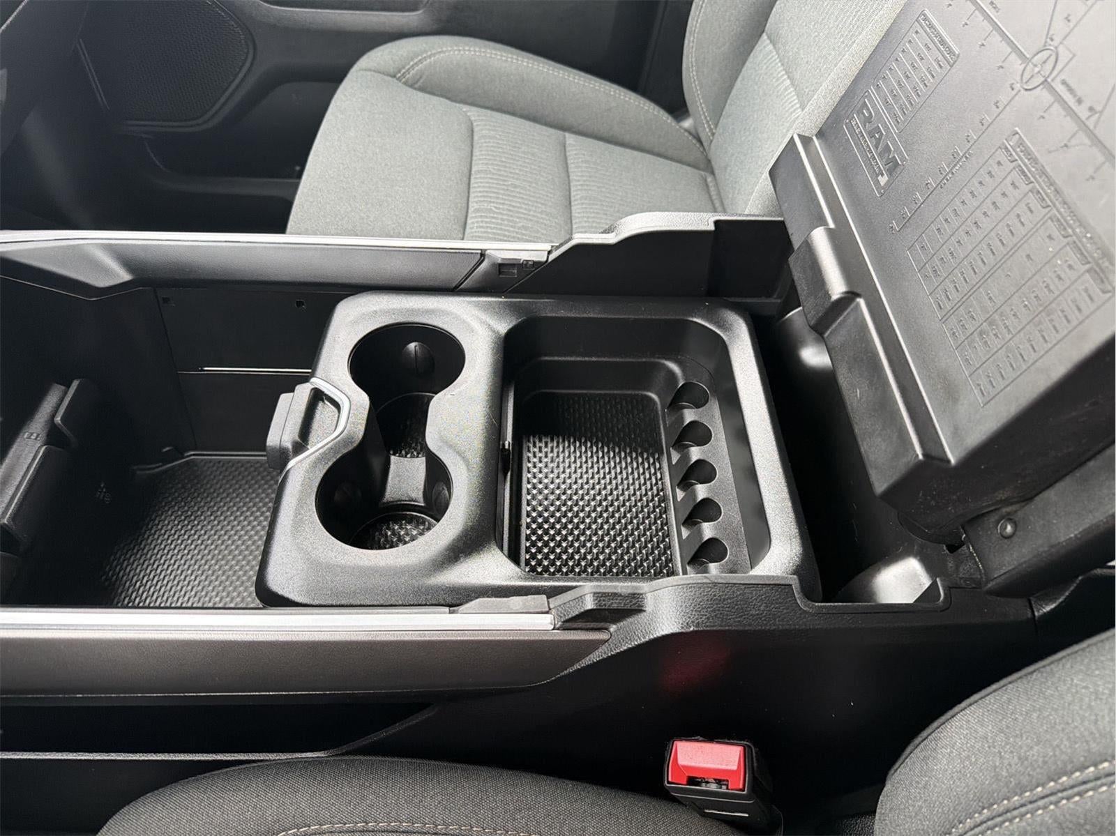 2022 RAM 1500 Big Horn Quad Cab 4x4 6'4" Box