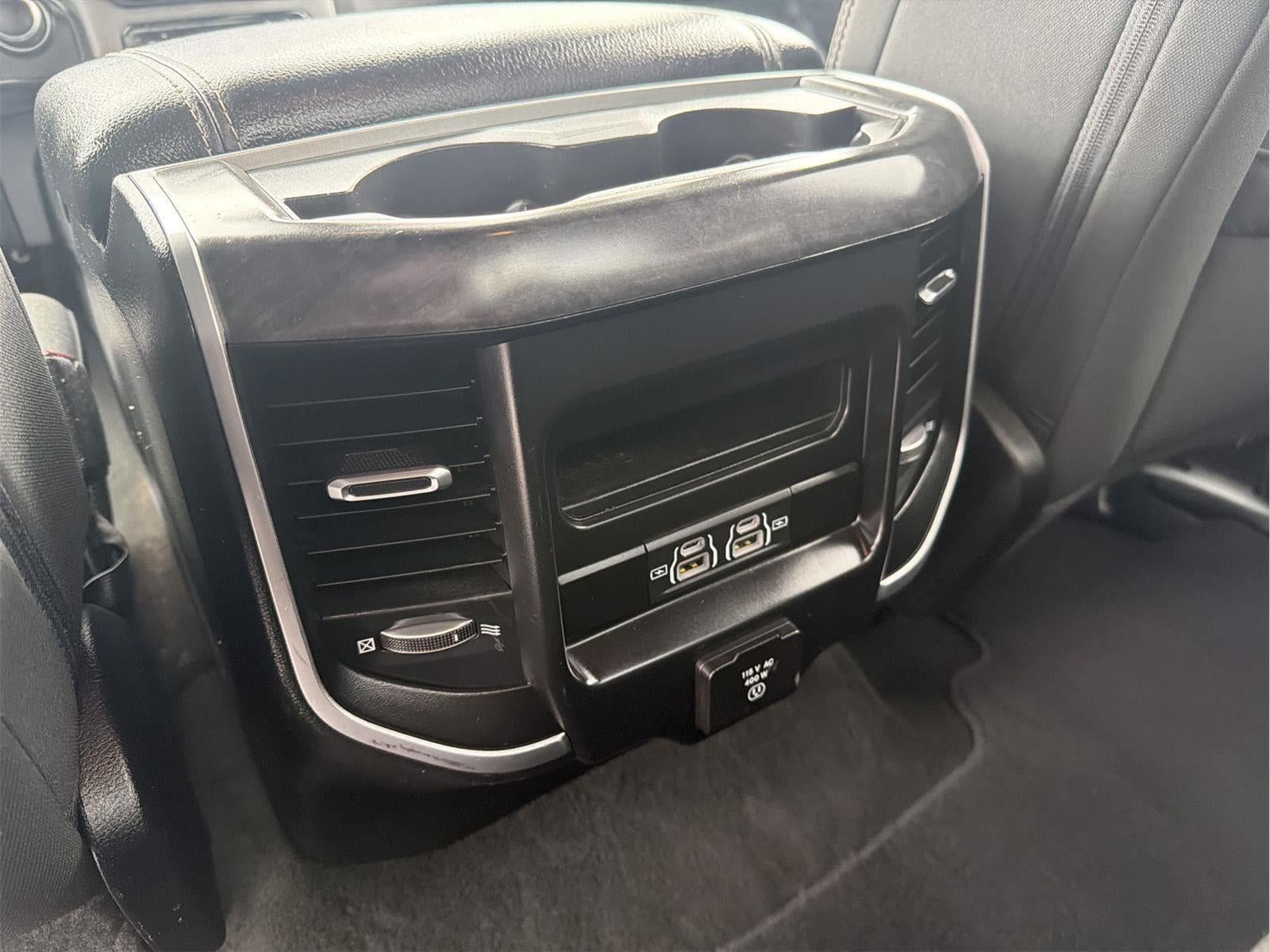 2022 RAM 1500 Big Horn Quad Cab 4x4 6'4" Box