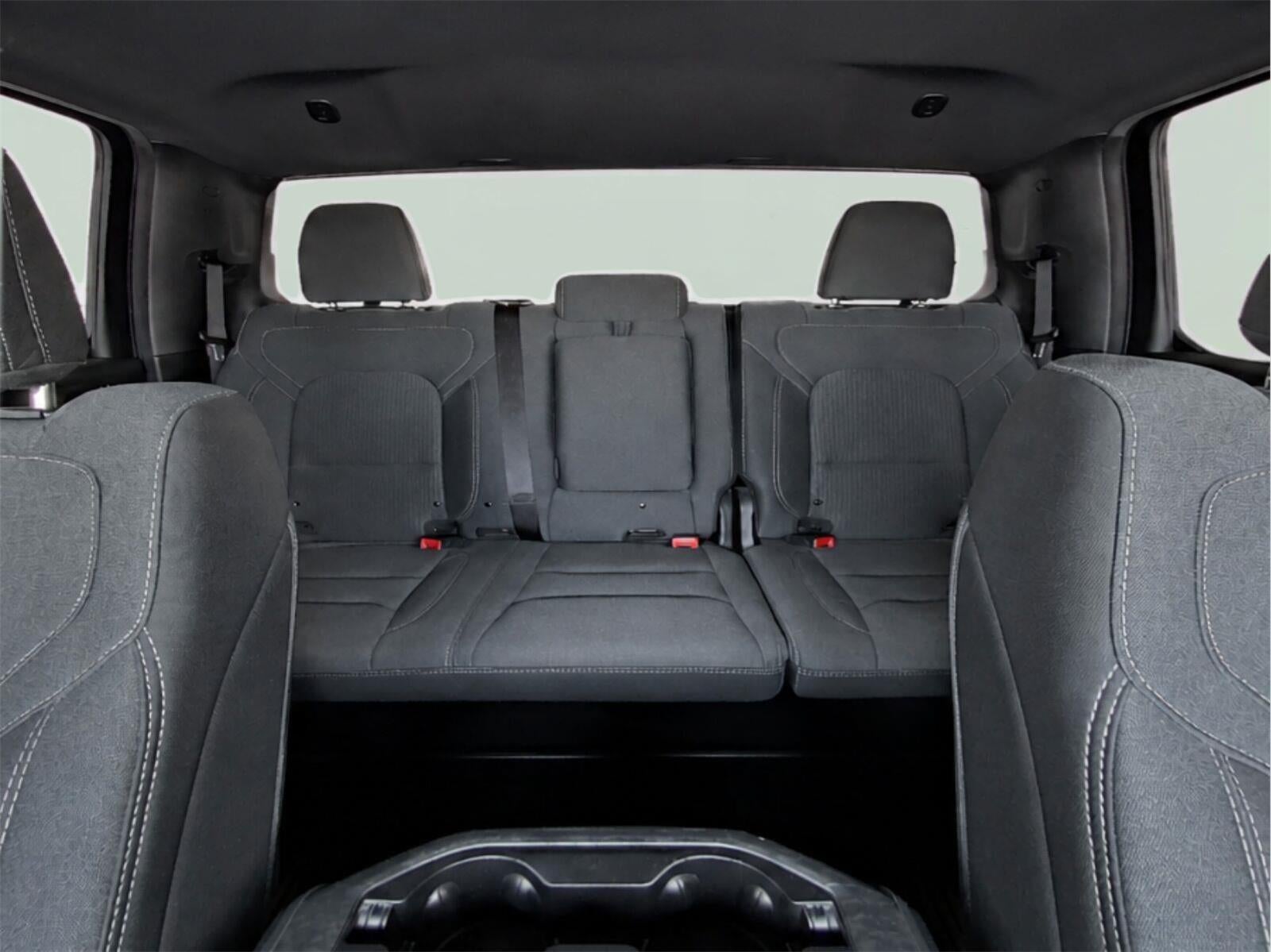 2019 RAM 1500 Big Horn/Lone Star Crew Cab 4x4 5'7" Box