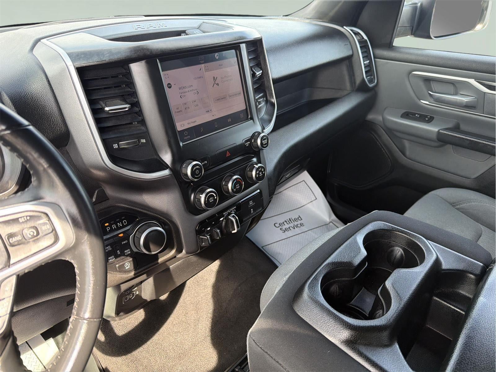 2022 RAM 1500 Big Horn Crew Cab 4x4 5'7" Box