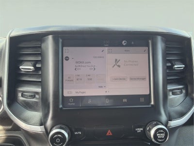 2022 RAM 1500 Big Horn Crew Cab 4x4 5'7" Box