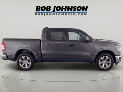 2022 RAM 1500 Big Horn Crew Cab 4x4 5'7" Box