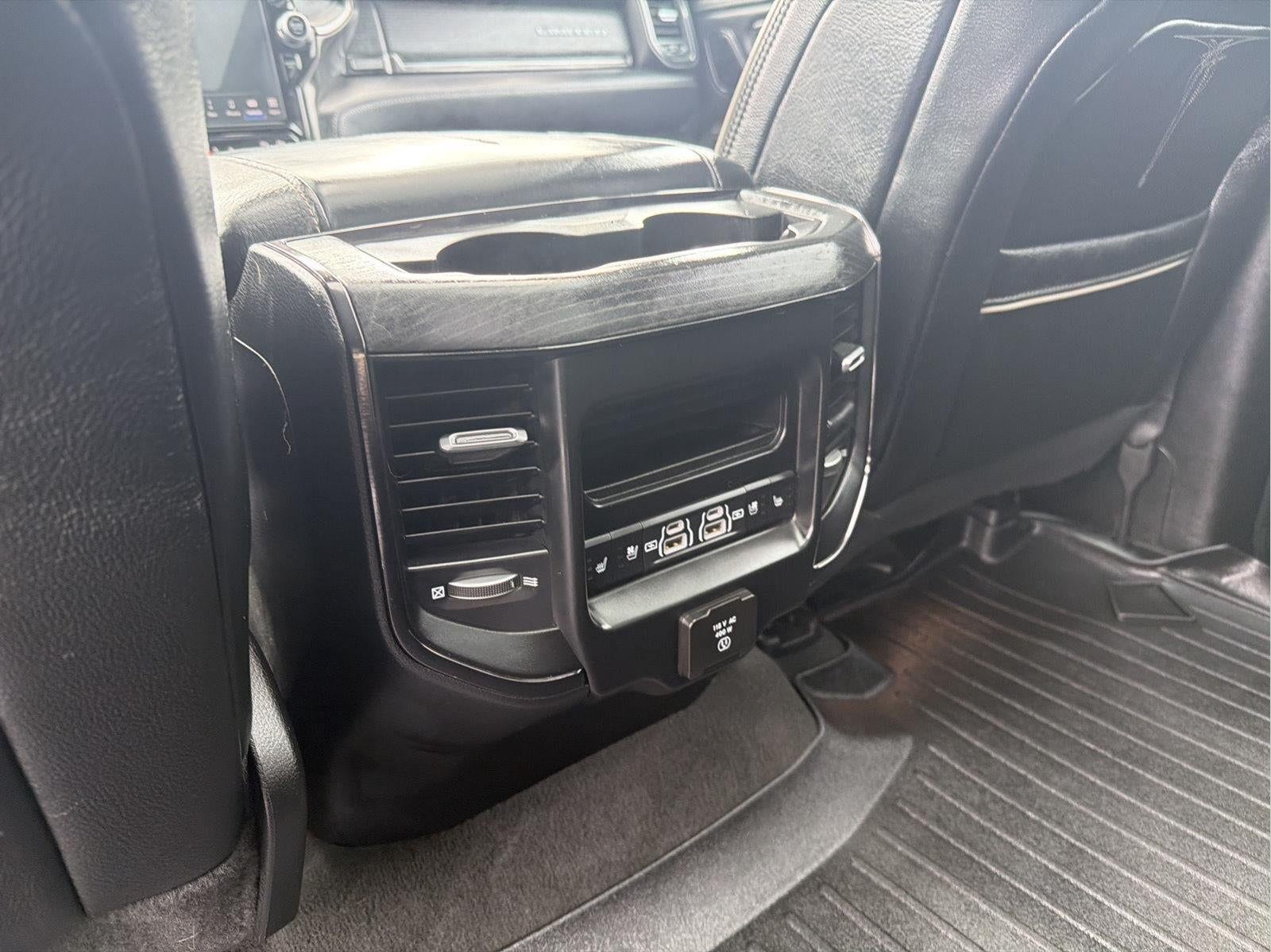 2023 RAM 1500 Limited Crew Cab 4x4 5'7" Box