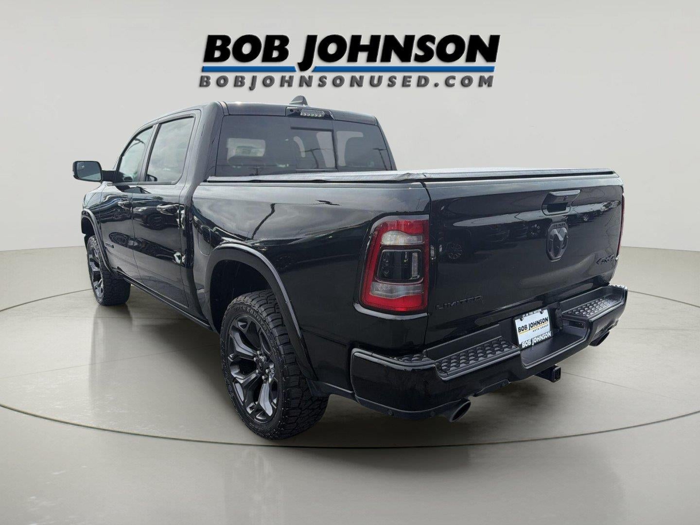 2023 RAM 1500 Limited Crew Cab 4x4 5'7" Box