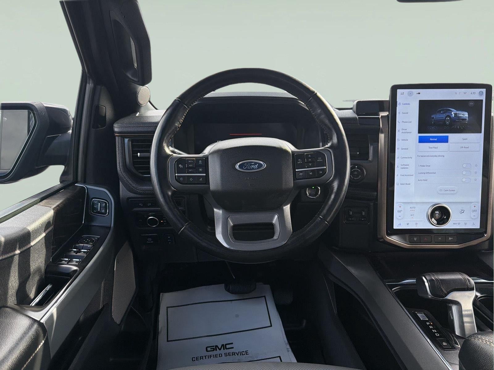 2023 Ford F-150 Lightning LARIAT