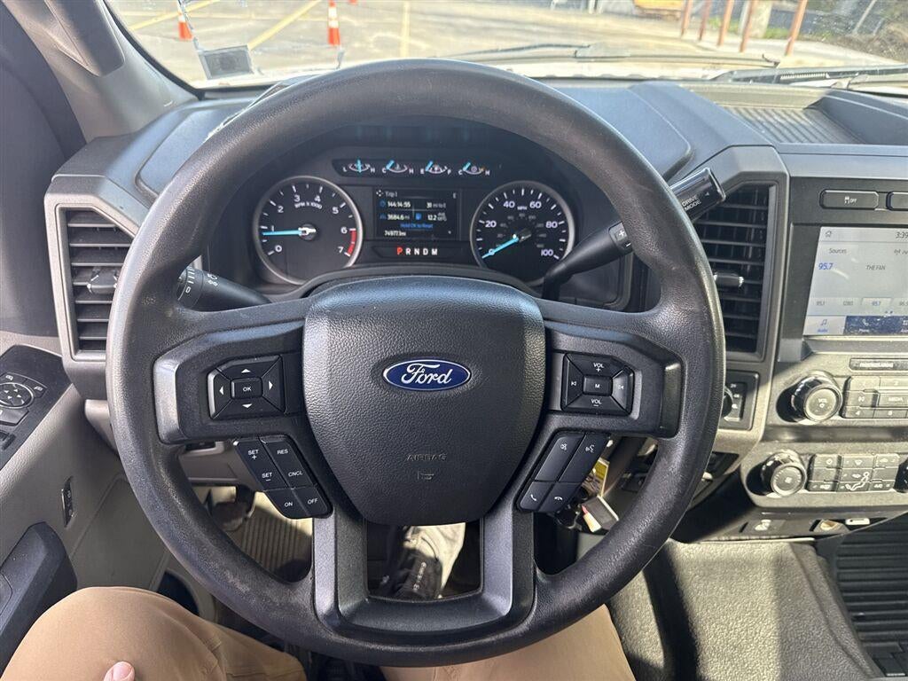 2022 Ford Super Duty F-350 SRW XL