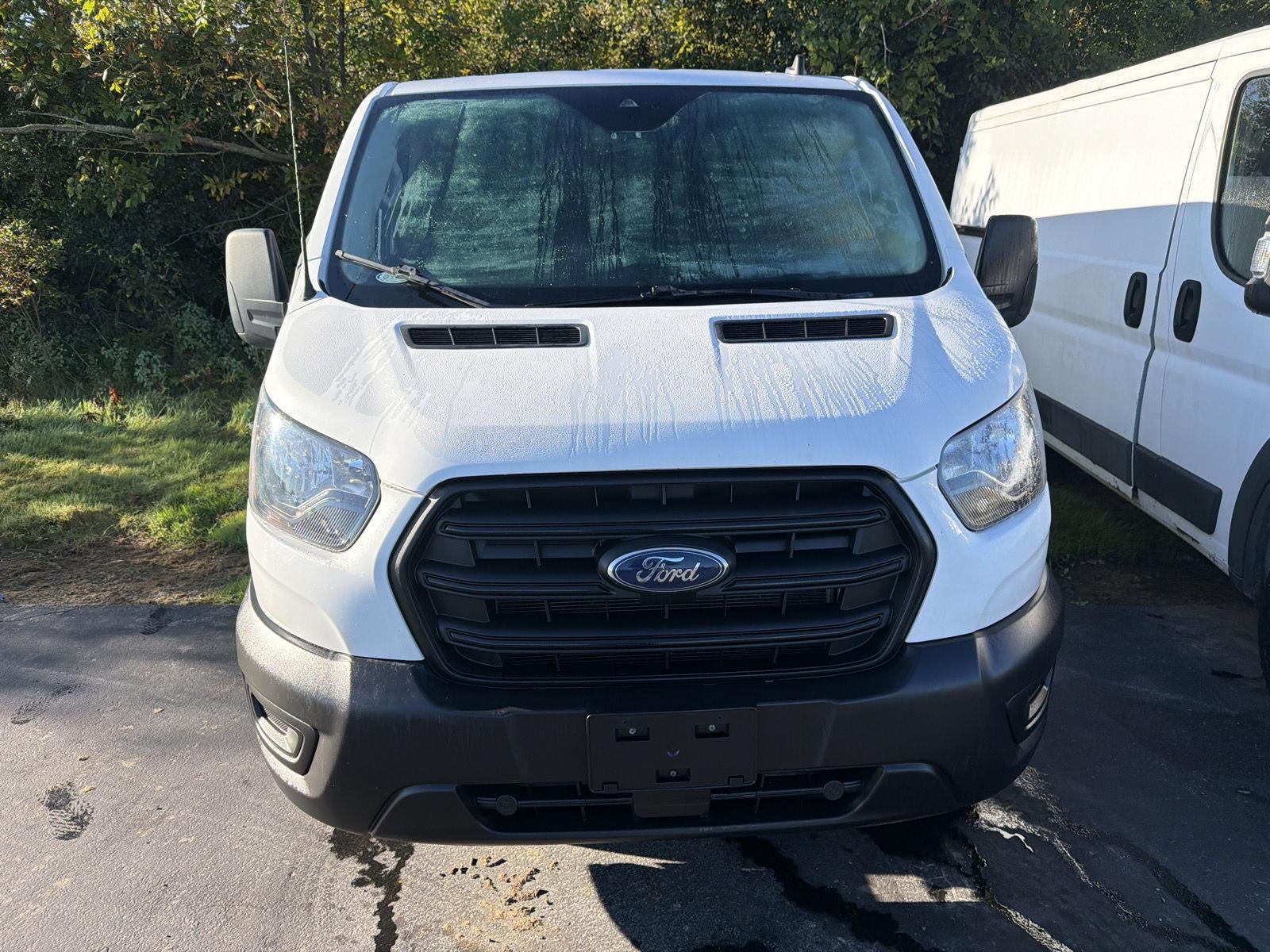 2020 Ford Furgoneta de carga Transit-250 T-250 130" Low Rf 9070 GVWR RWD