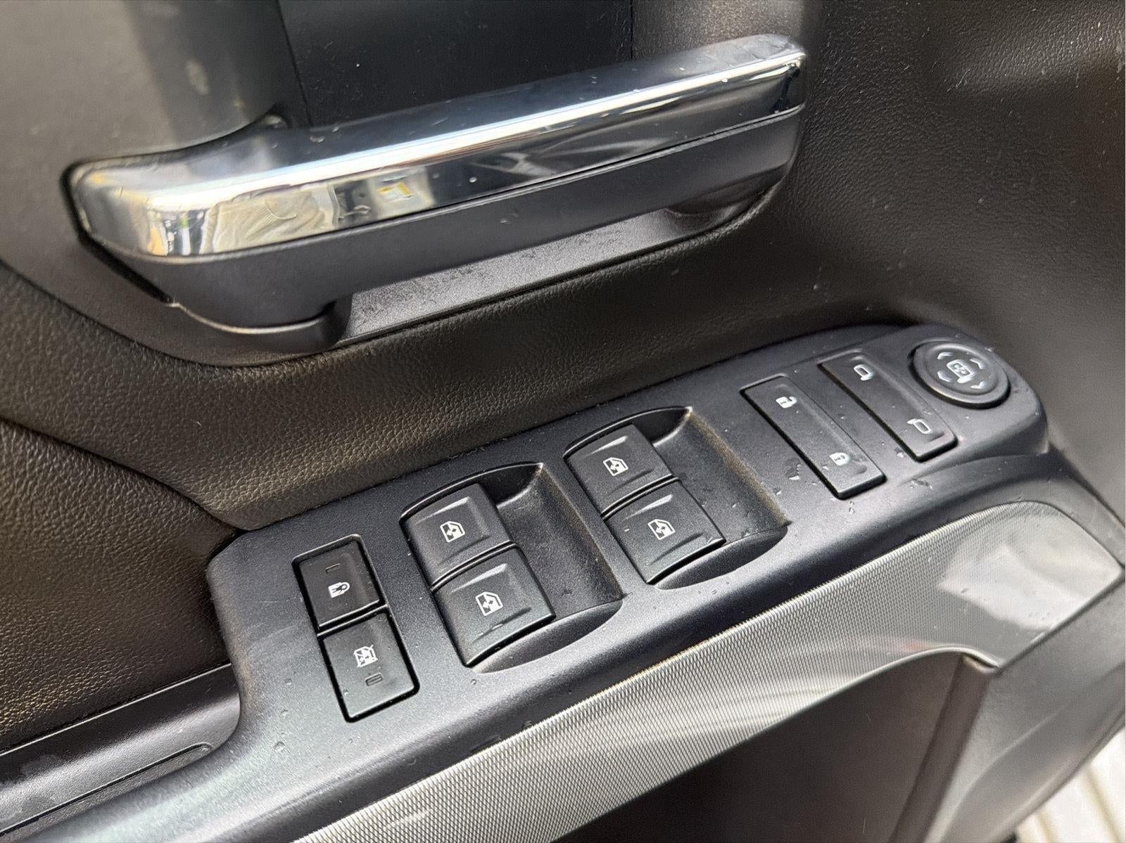 2017 Chevrolet Silverado 2500HD LT - Photo 20