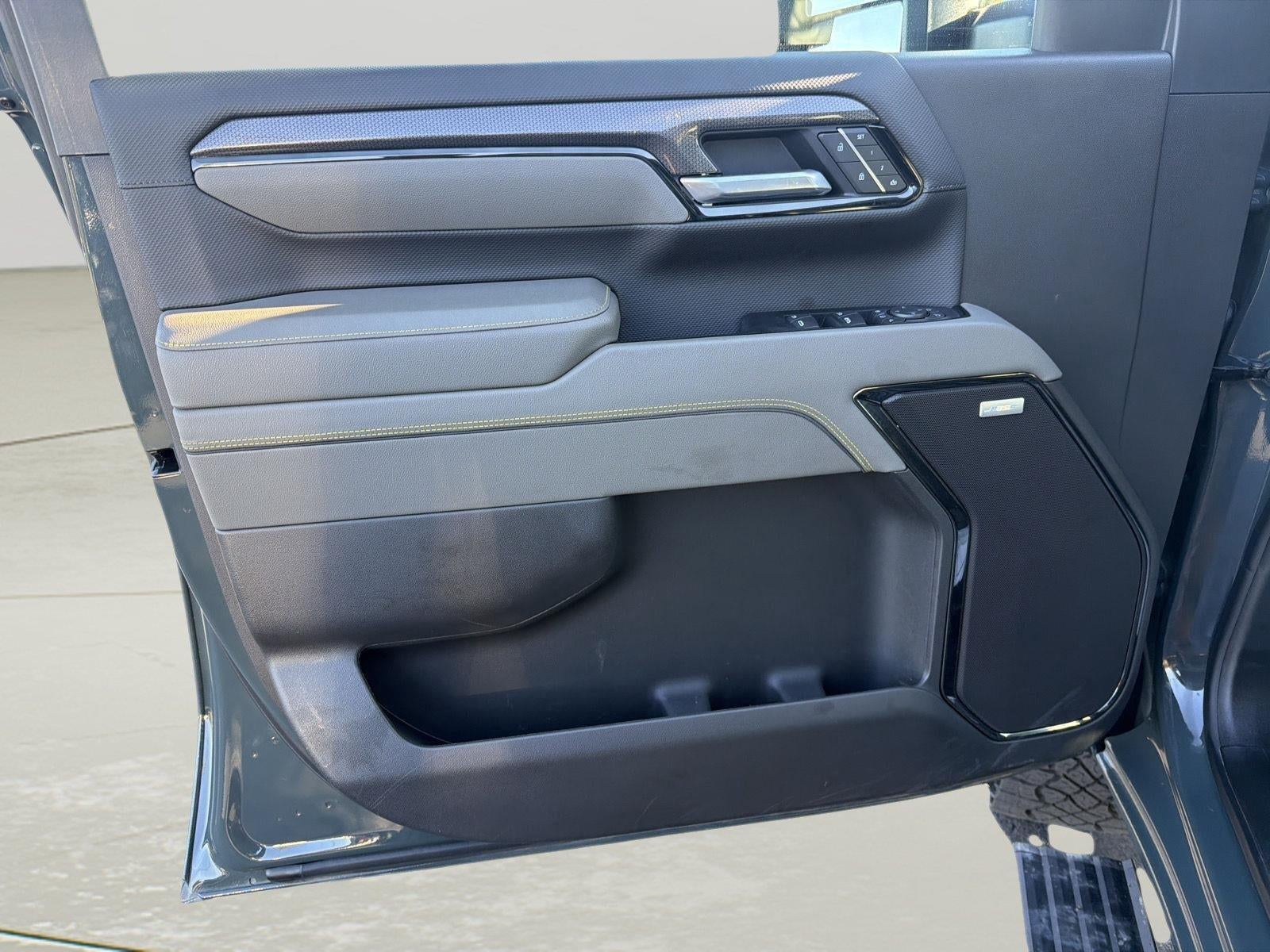 2026 Chevrolet Silverado 2500HD ZR2 - Photo 23