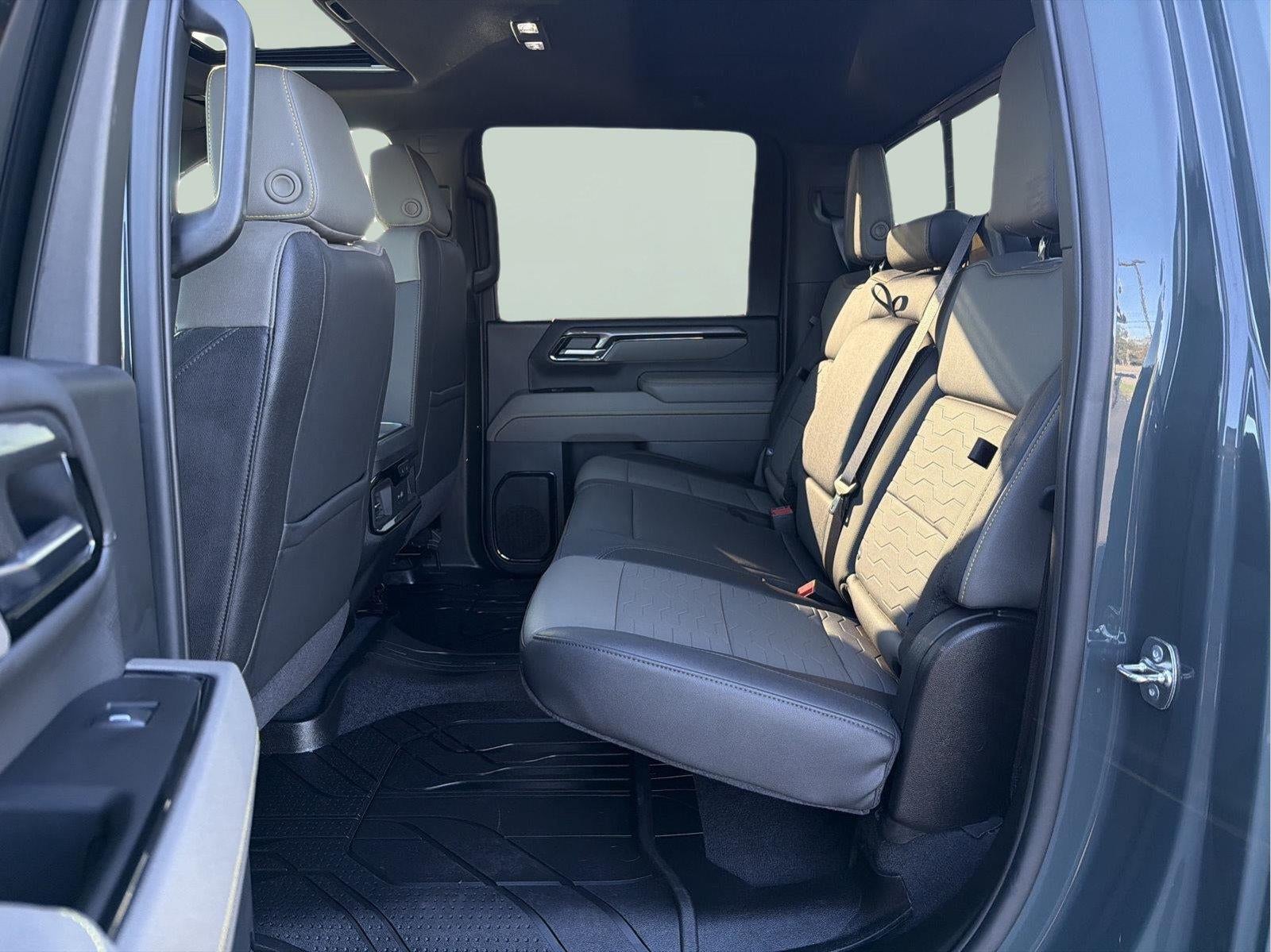 2026 Chevrolet Silverado 2500HD ZR2 - Photo 26
