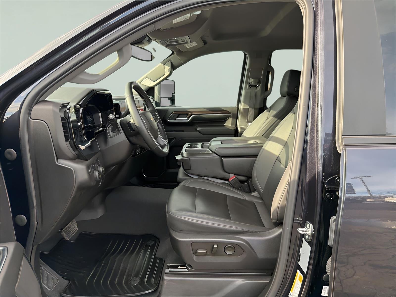 2024 Chevrolet Silverado 3500 HD LT DRW