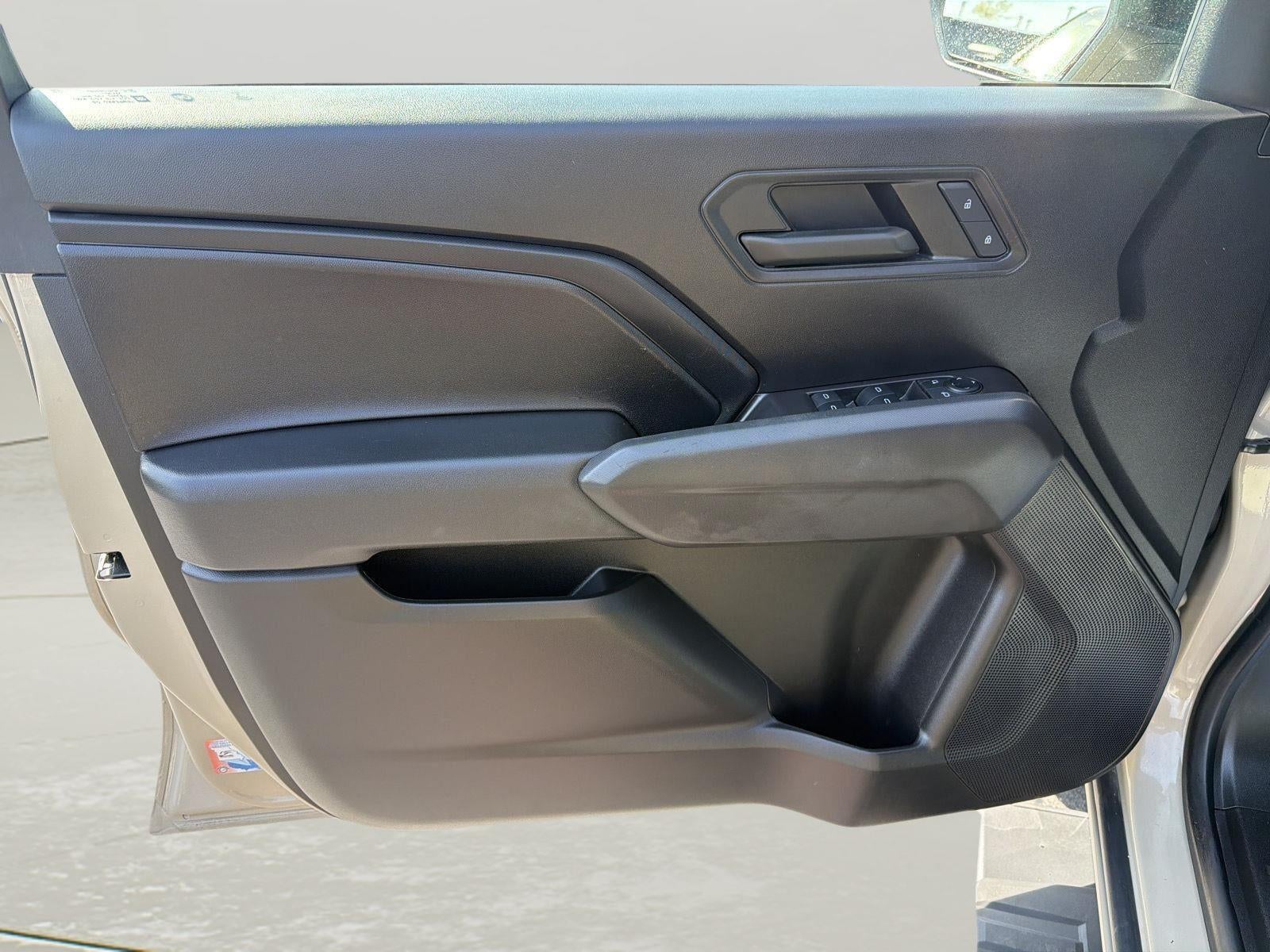 2024 Chevrolet Colorado WT