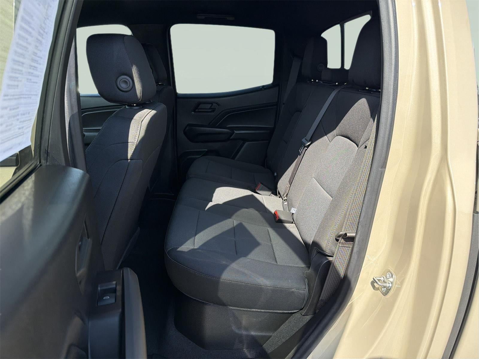 2024 Chevrolet Colorado WT