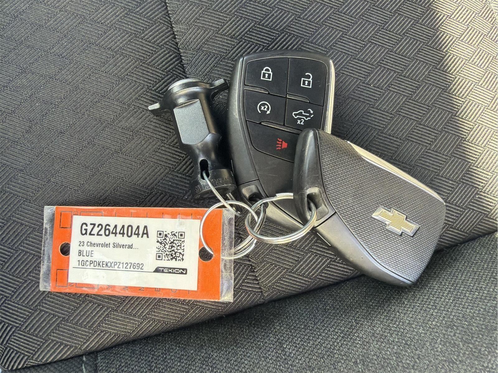 2023 Chevrolet Silverado 1500 LT (2FL)