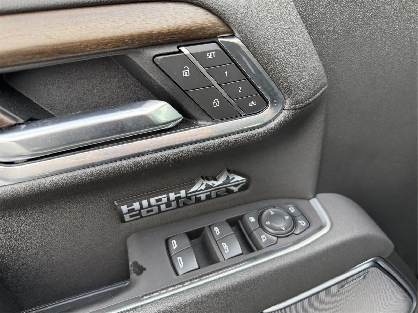 2025 Chevrolet Silverado 1500 High Country